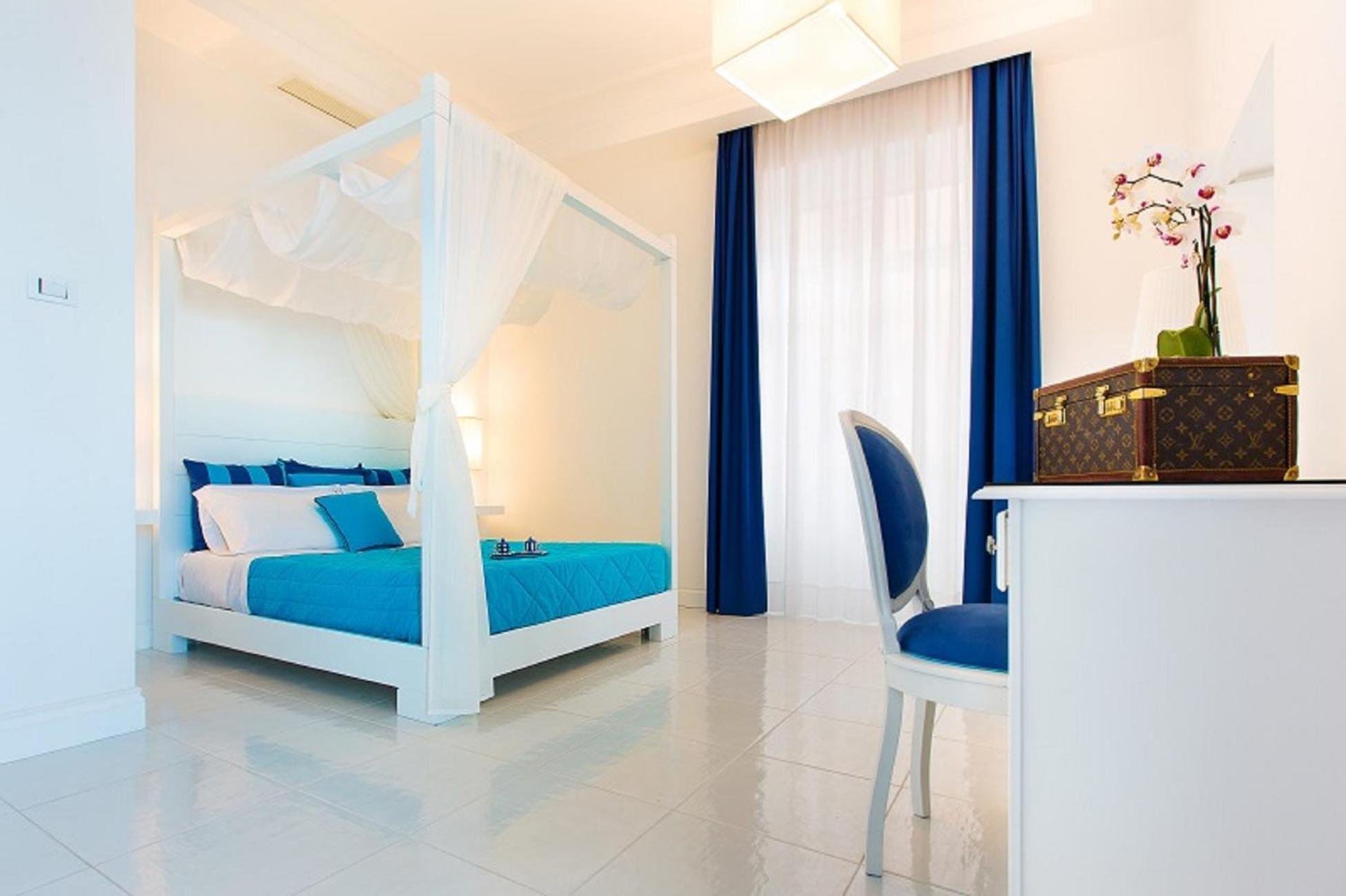 Exclusive Double Room beach facilities,1279658794:JPEG