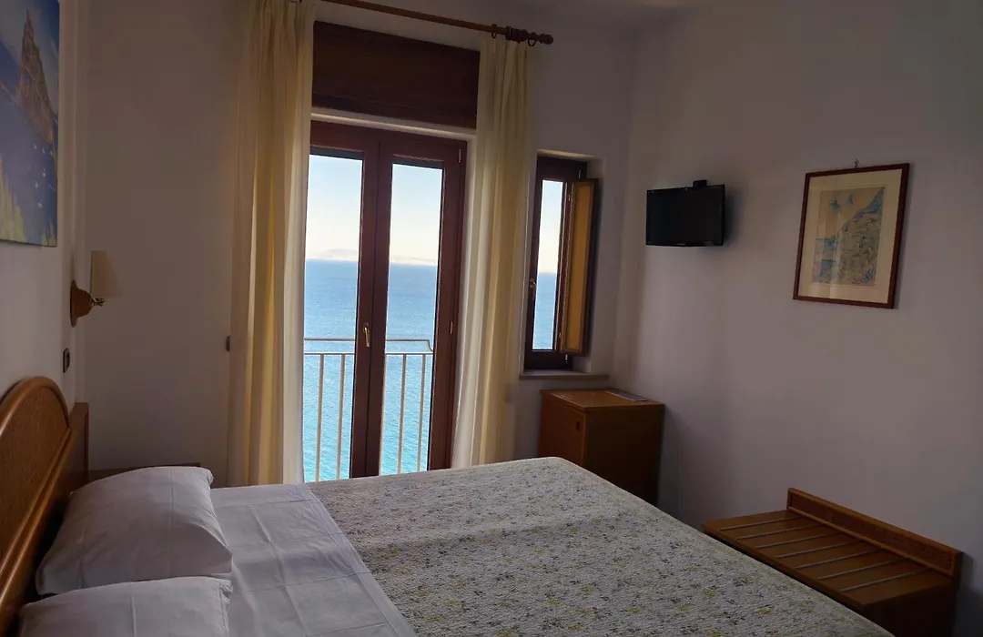 Hotel Sporting-1